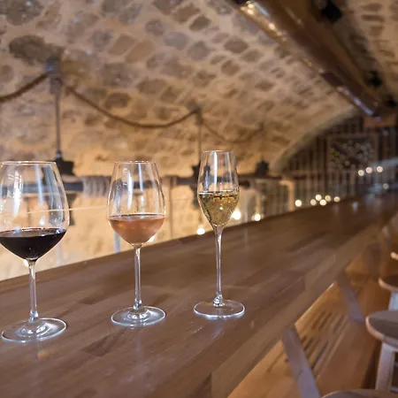 Hotel 10gr Boutique & Wine Bar (adults Only) 5*