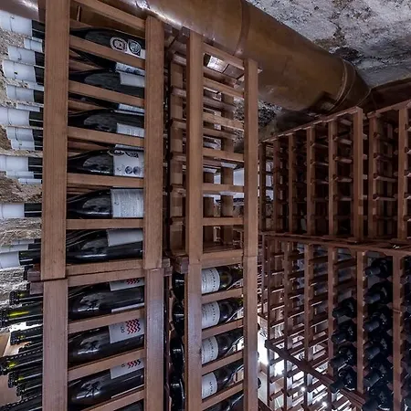 10gr Boutique & Wine Bar (adults Only) Родос