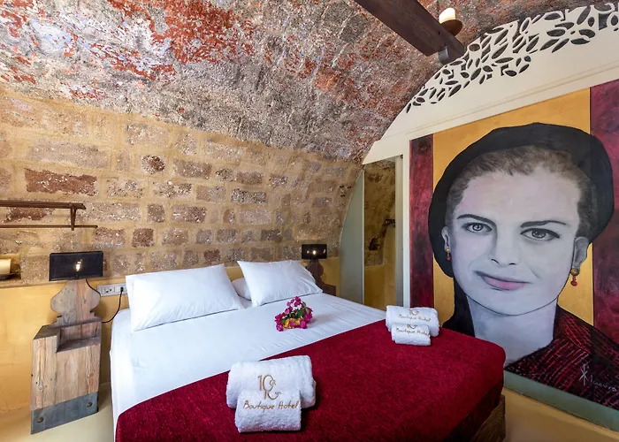 Отель 10gr Boutique & Wine Bar (adults Only) 5*