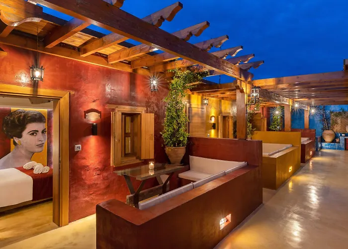 10gr Boutique & Wine Bar (adults Only)