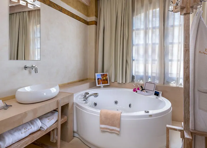 10gr Boutique & Wine Bar (adults Only) Отель