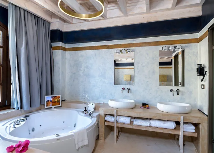 10gr Boutique & Wine Bar (adults Only) Отель 5*