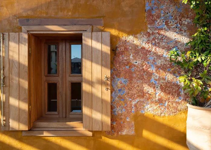 10gr Boutique & Wine Bar (adults Only) Hotel